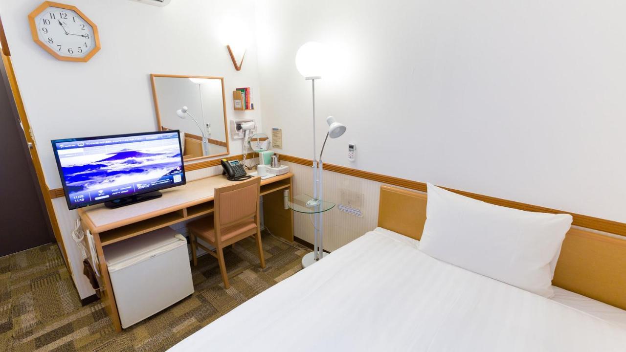 Toyoko Inn Kokura-Eki Minami-Guchi Кіта-Кюшю Екстер'єр фото