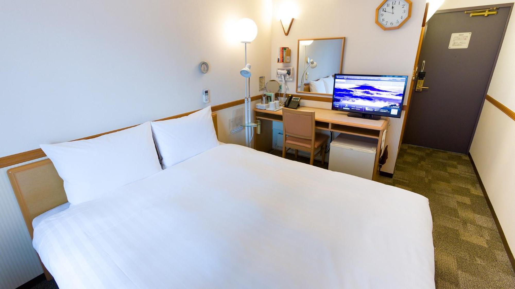 Toyoko Inn Kokura-Eki Minami-Guchi Кіта-Кюшю Номер фото