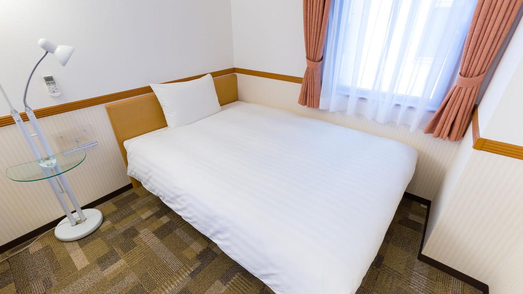 Toyoko Inn Kokura-Eki Minami-Guchi Кіта-Кюшю Номер фото
