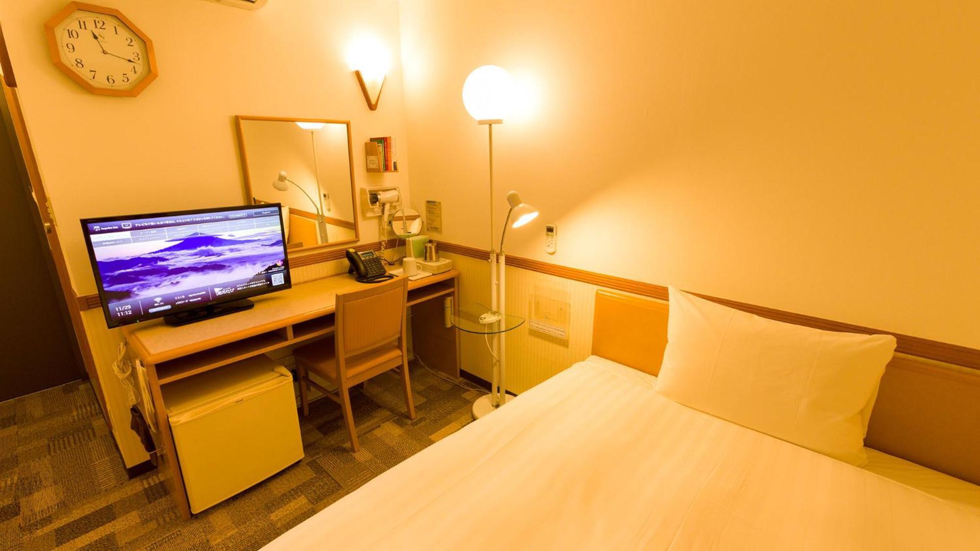 Toyoko Inn Kokura-Eki Minami-Guchi Кіта-Кюшю Номер фото