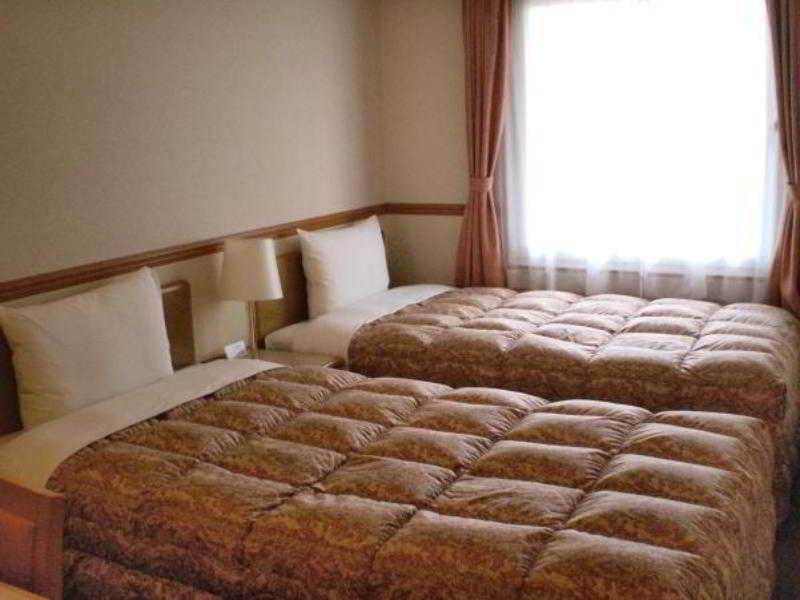 Toyoko Inn Kokura-Eki Minami-Guchi Кіта-Кюшю Екстер'єр фото