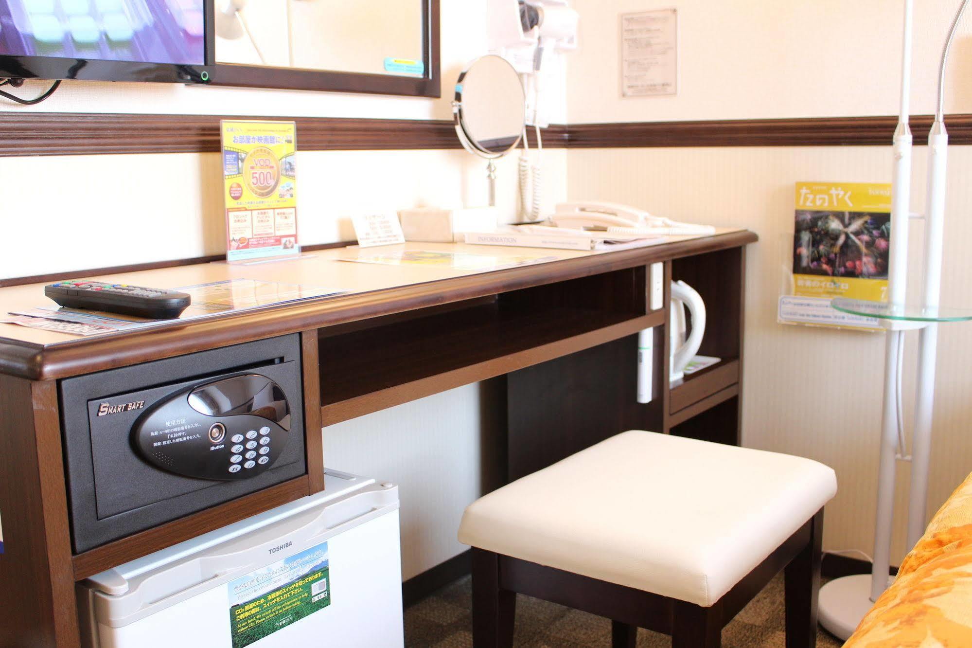 Toyoko Inn Kokura-Eki Minami-Guchi Кіта-Кюшю Екстер'єр фото
